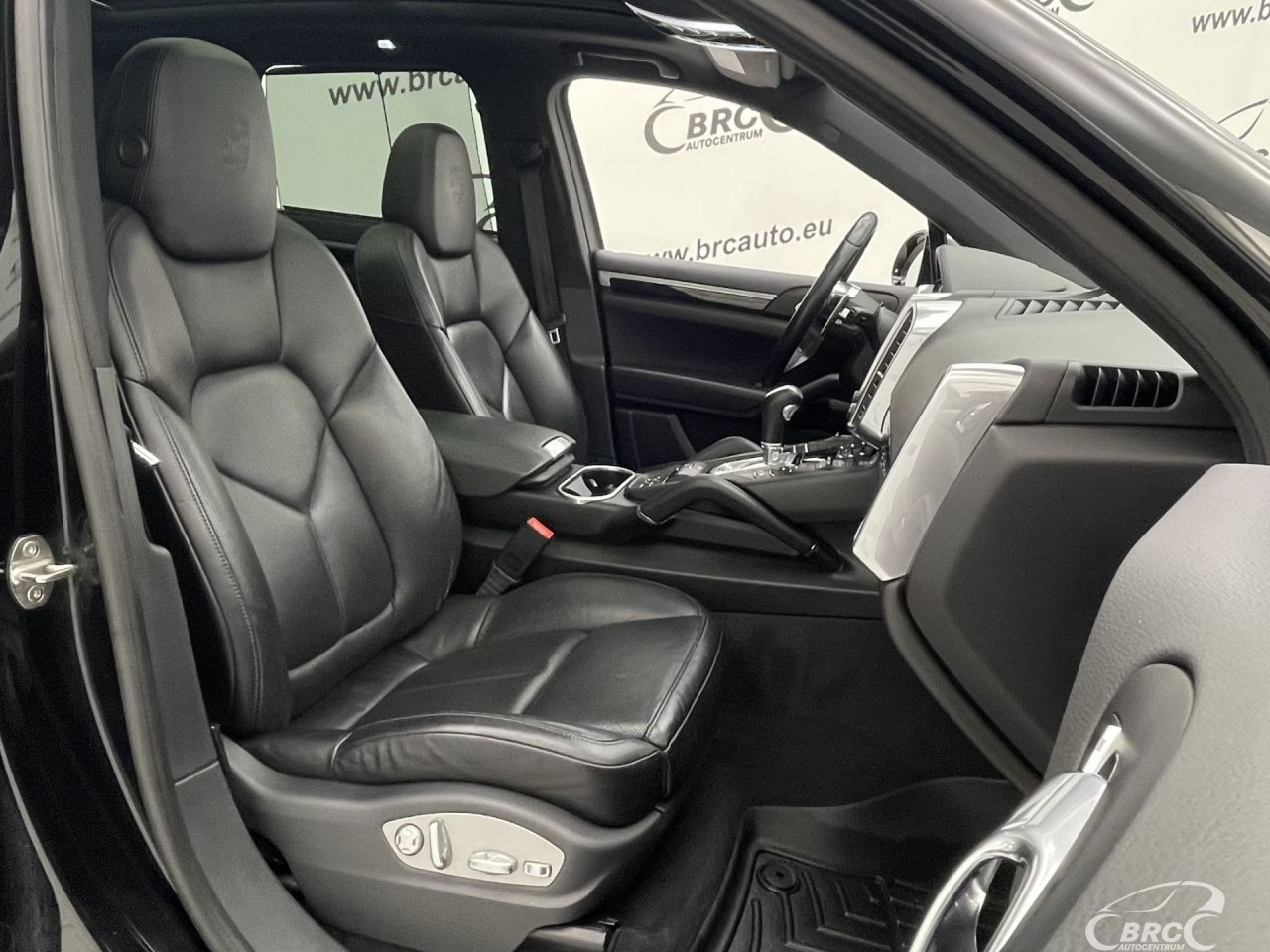 Porsche Cayenne | 4