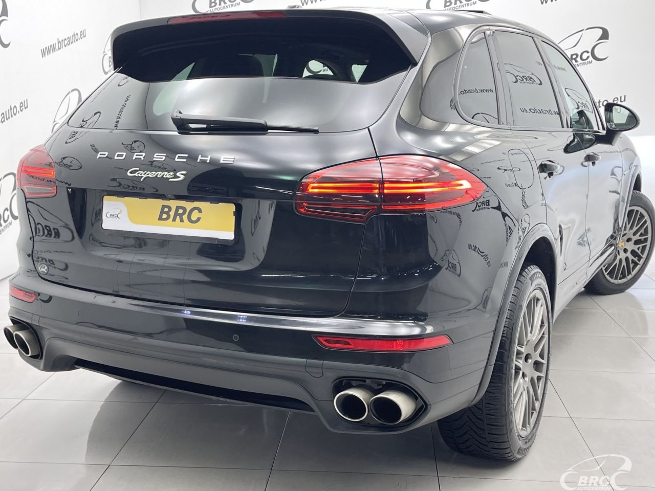 Porsche Cayenne | 48