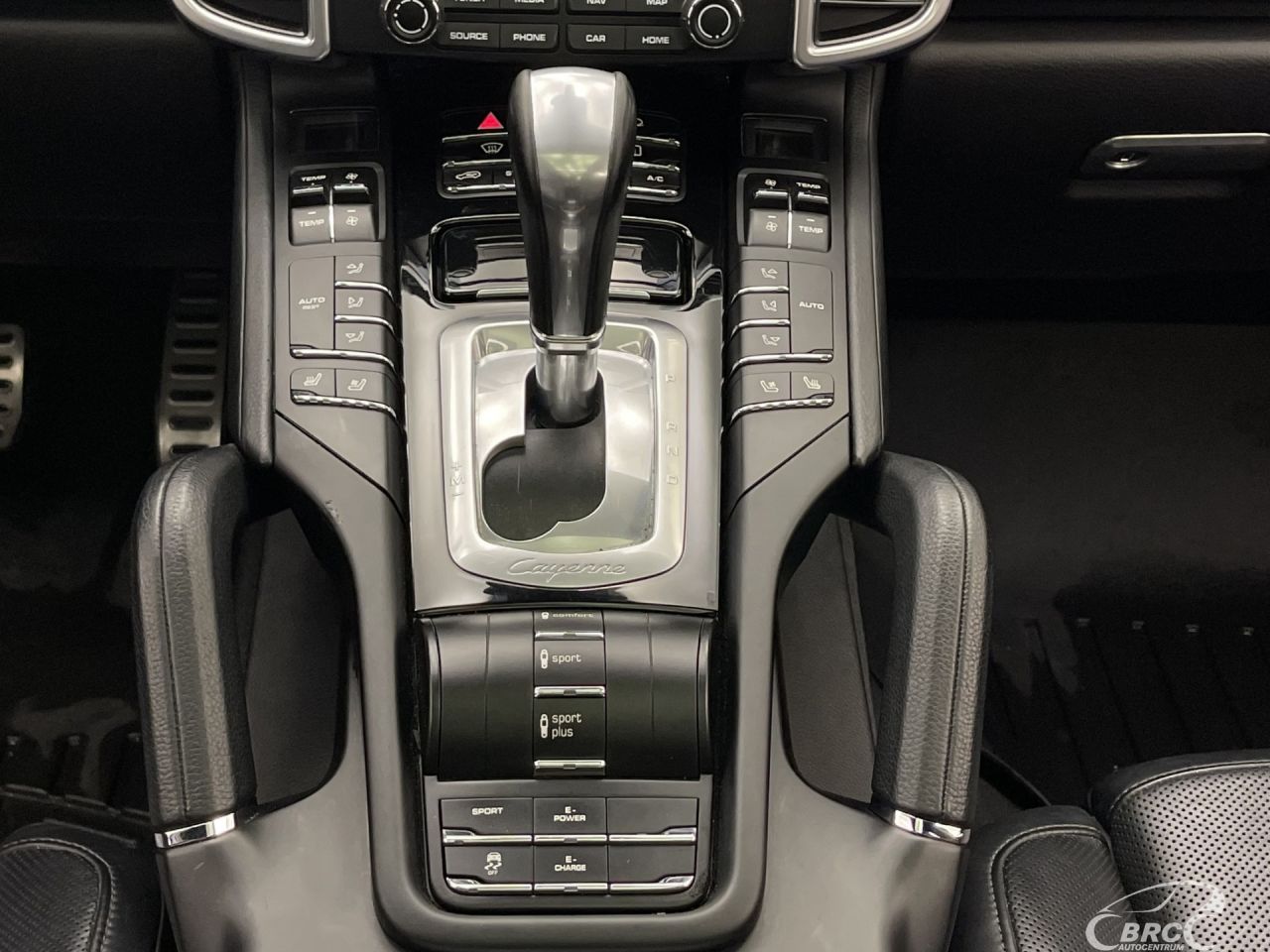 Porsche Cayenne | 18