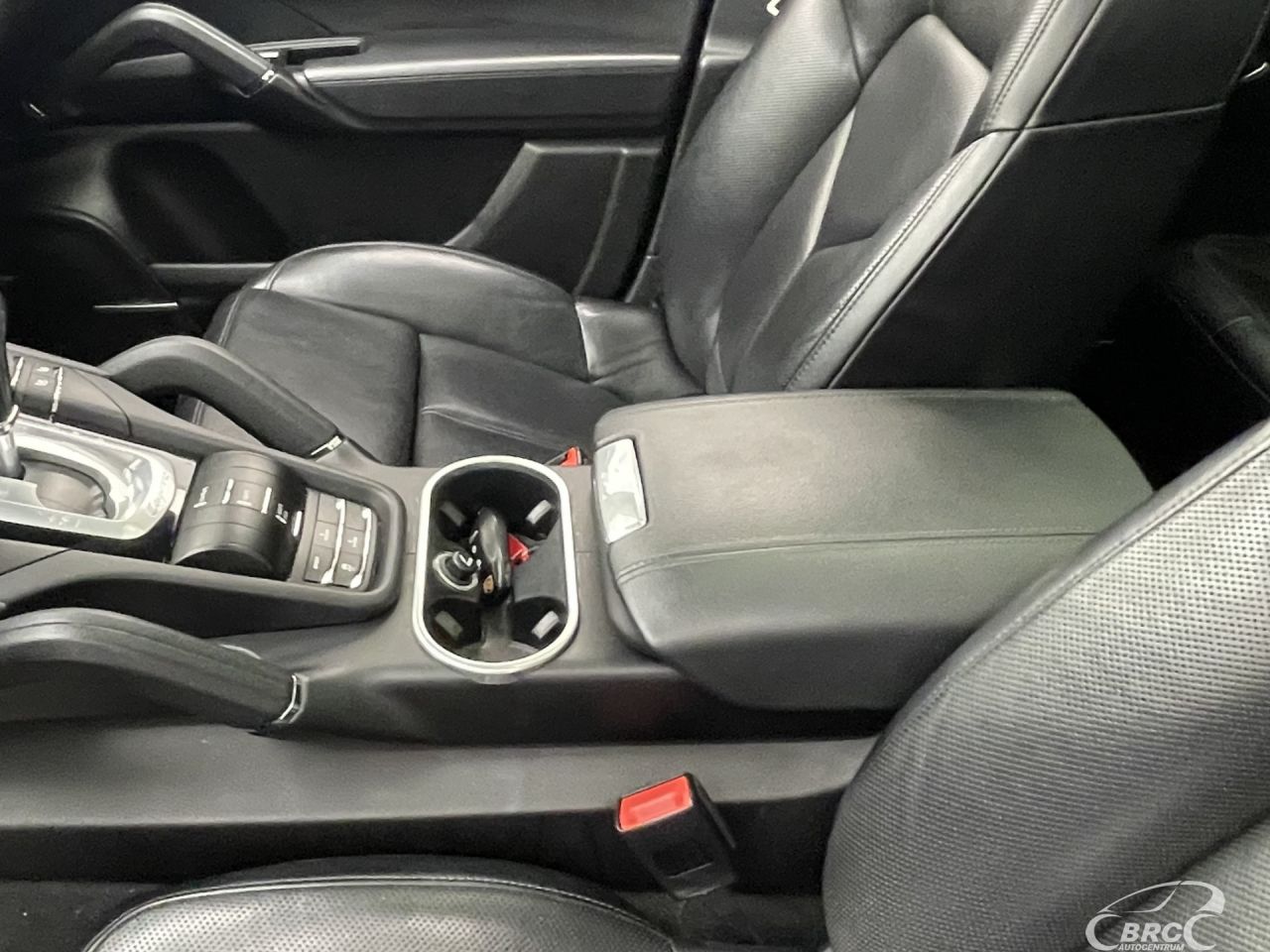 Porsche Cayenne | 24