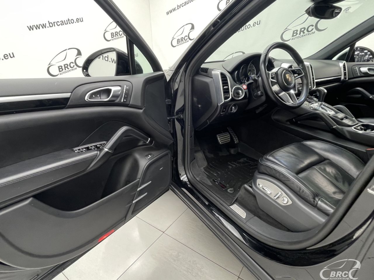 Porsche Cayenne | 19