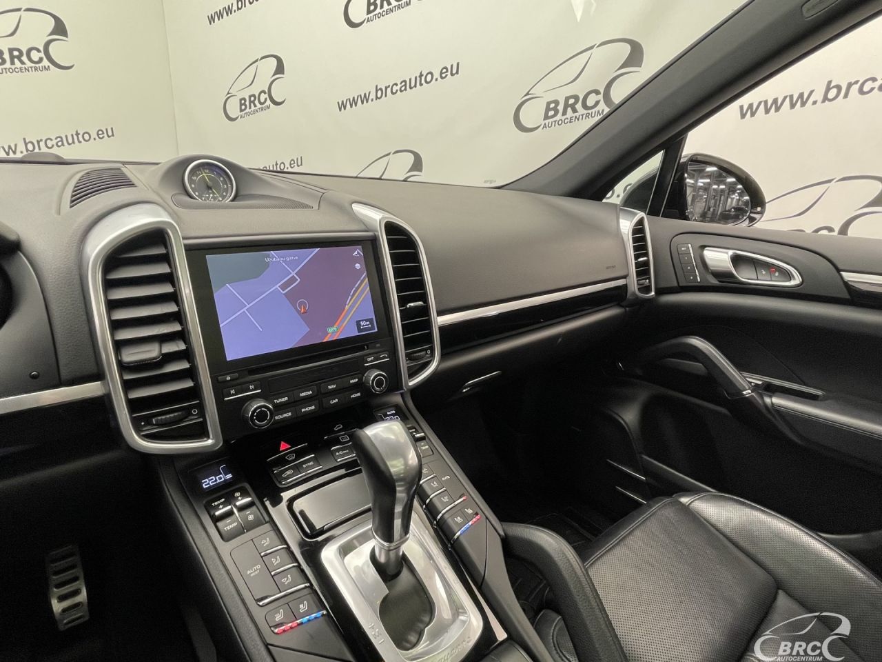 Porsche Cayenne | 30