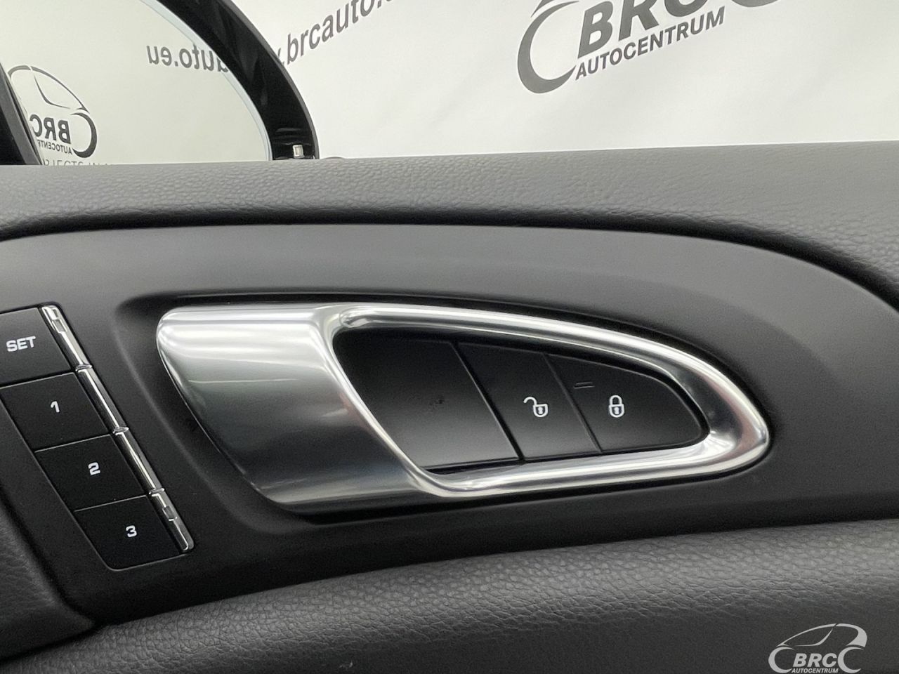 Porsche Cayenne | 9