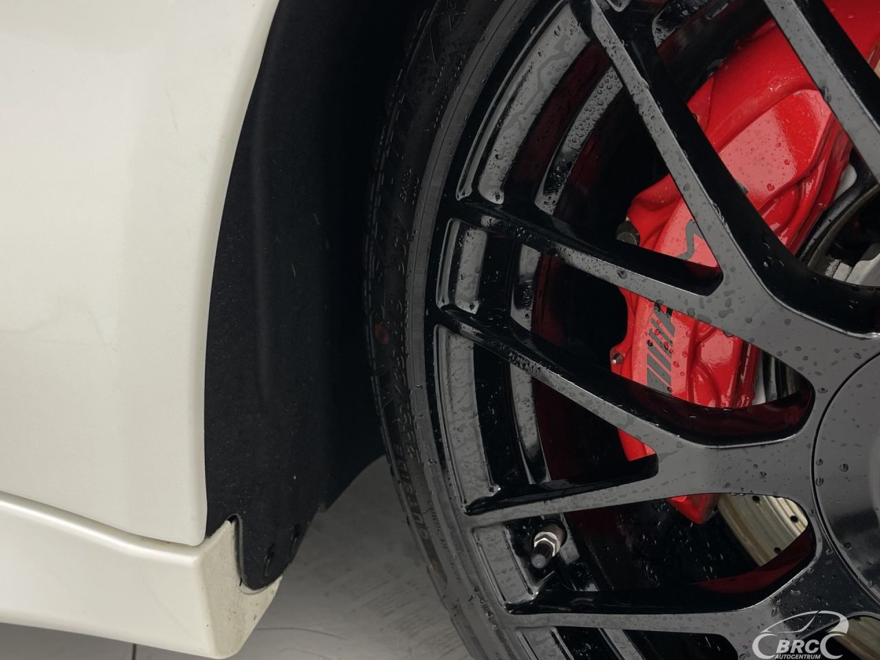 Mercedes-Benz C63 AMG | 52