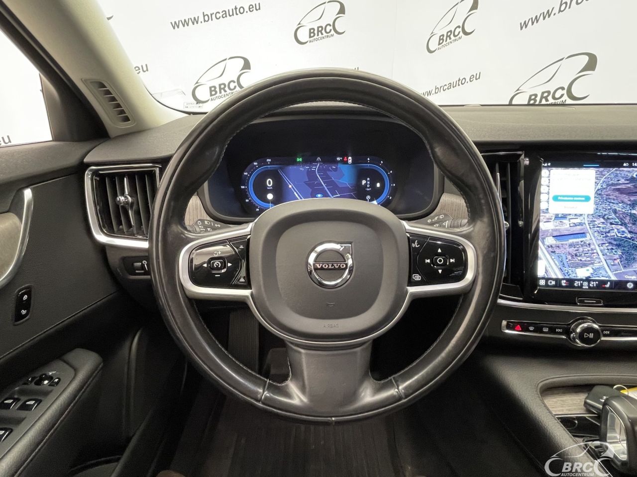 Volvo V90 | 28