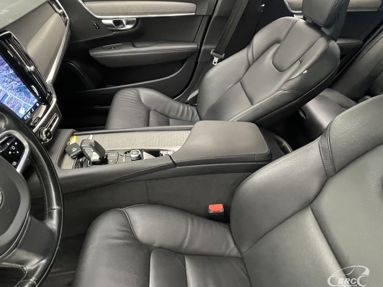 Volvo V90 | 25