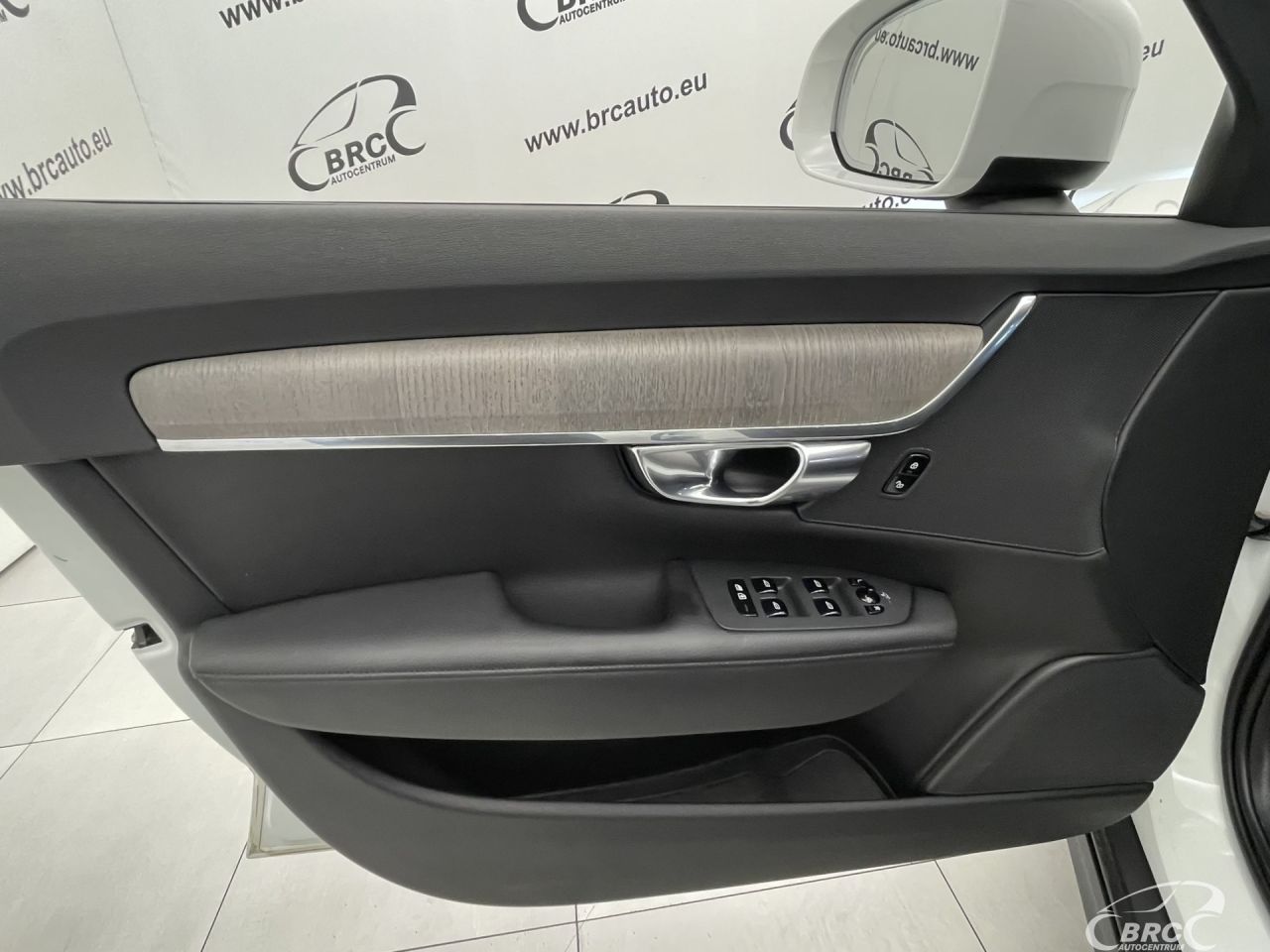 Volvo V90 | 21