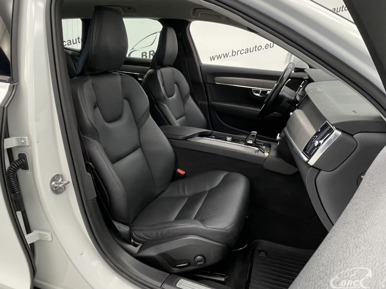 Volvo V90 | 6