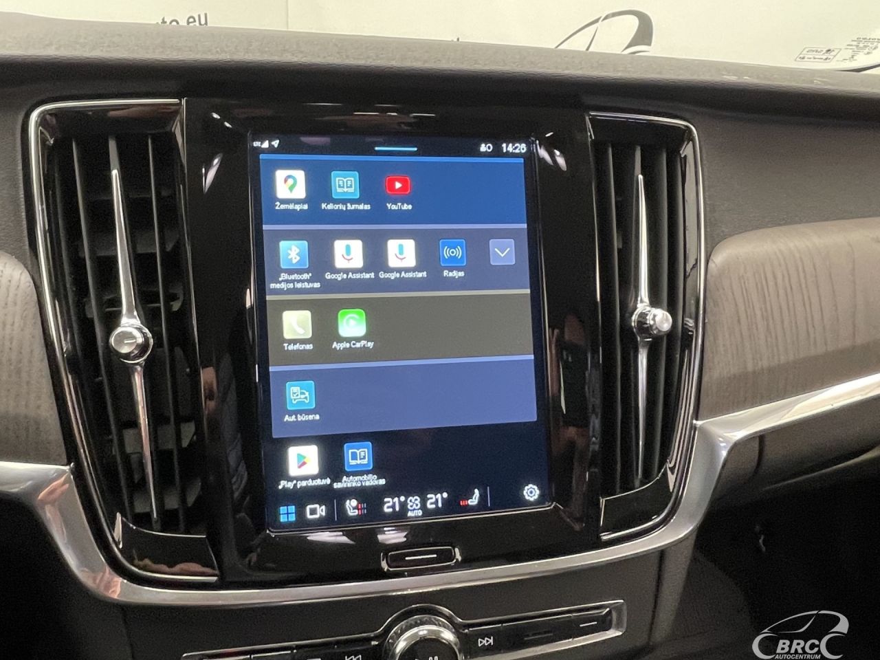 Volvo V90 | 39