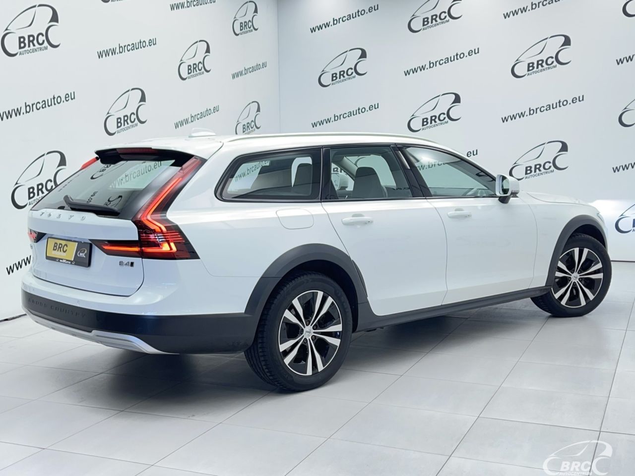 Volvo V90 | 1