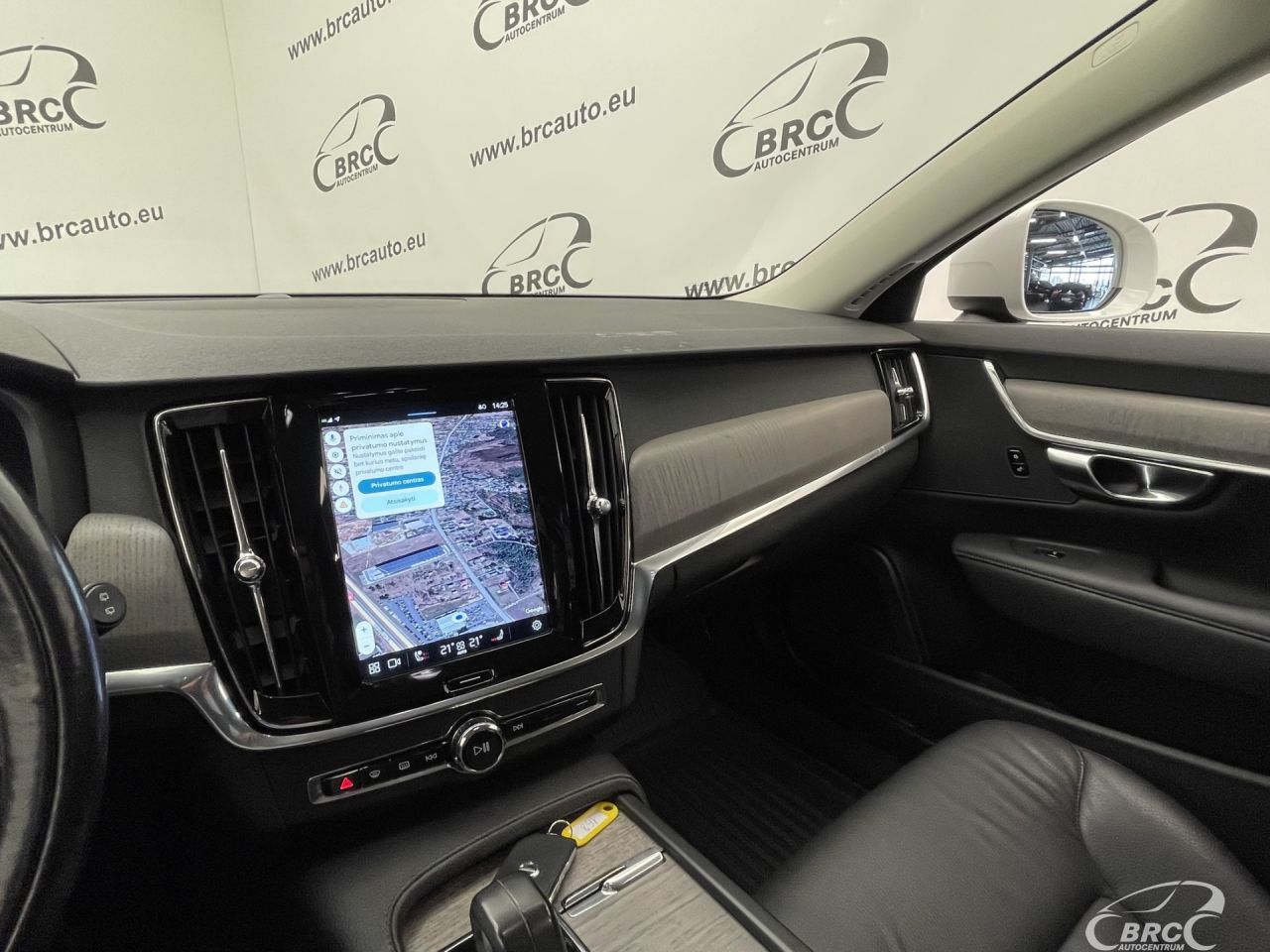 Volvo V90 | 27