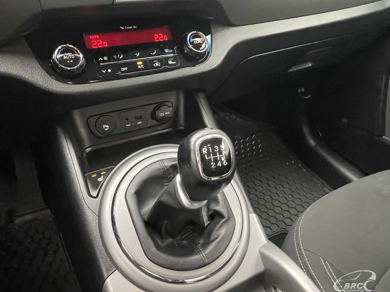 Kia Sportage | 25