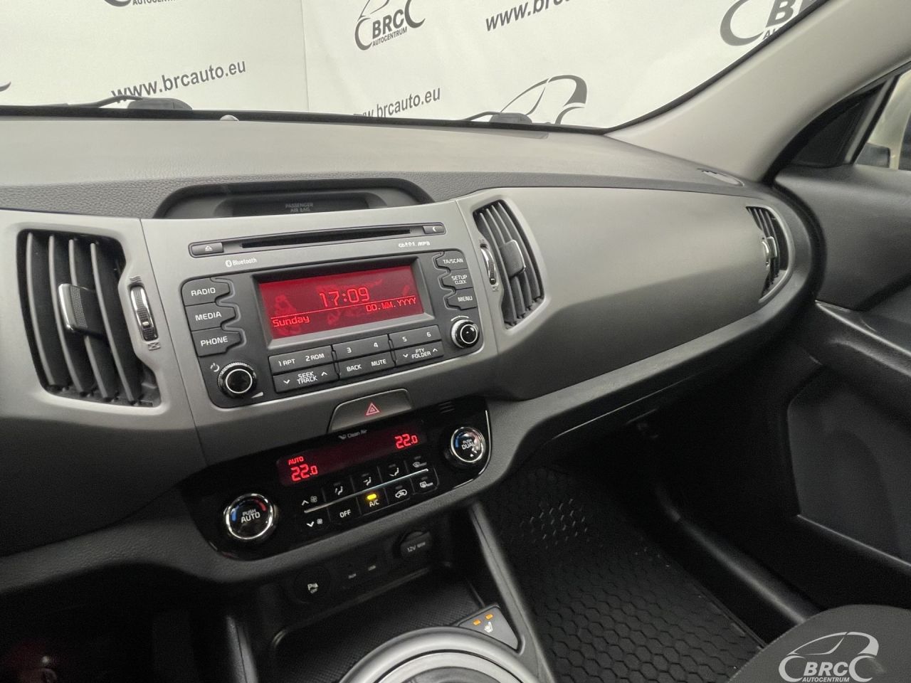 Kia Sportage | 32