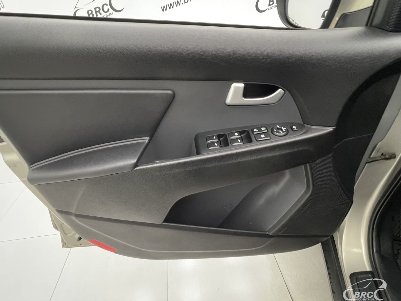 Kia Sportage | 19