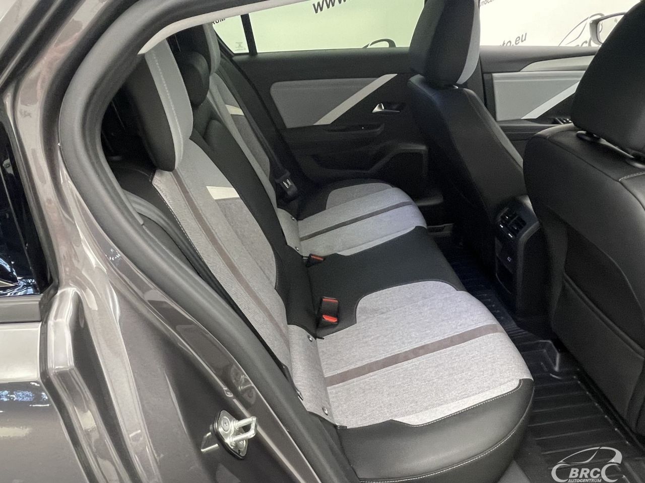 Opel Astra | 10