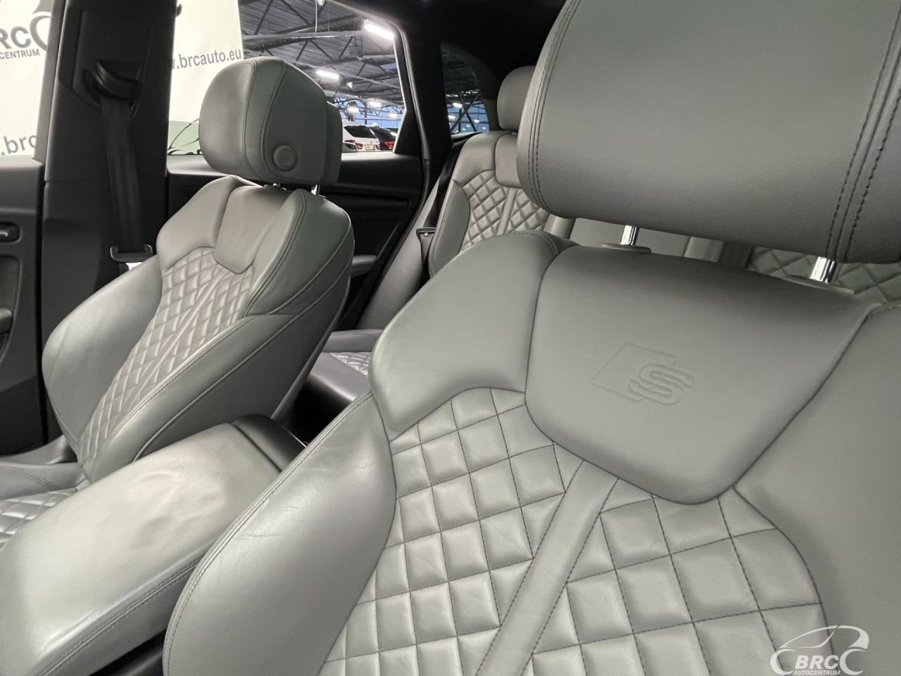 Audi SQ5 | 26