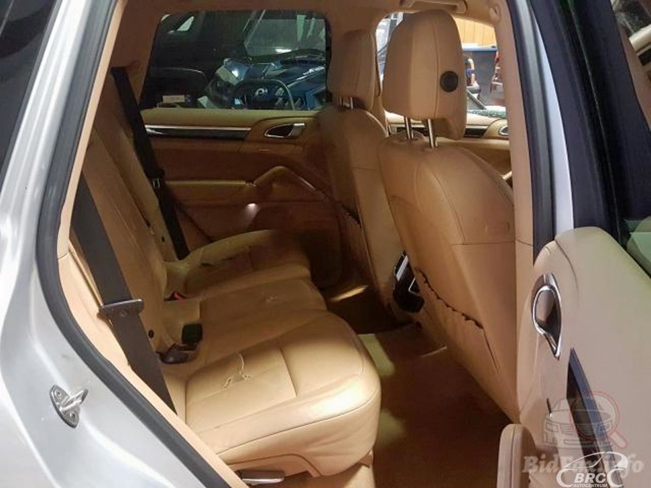 Porsche Cayenne | 16
