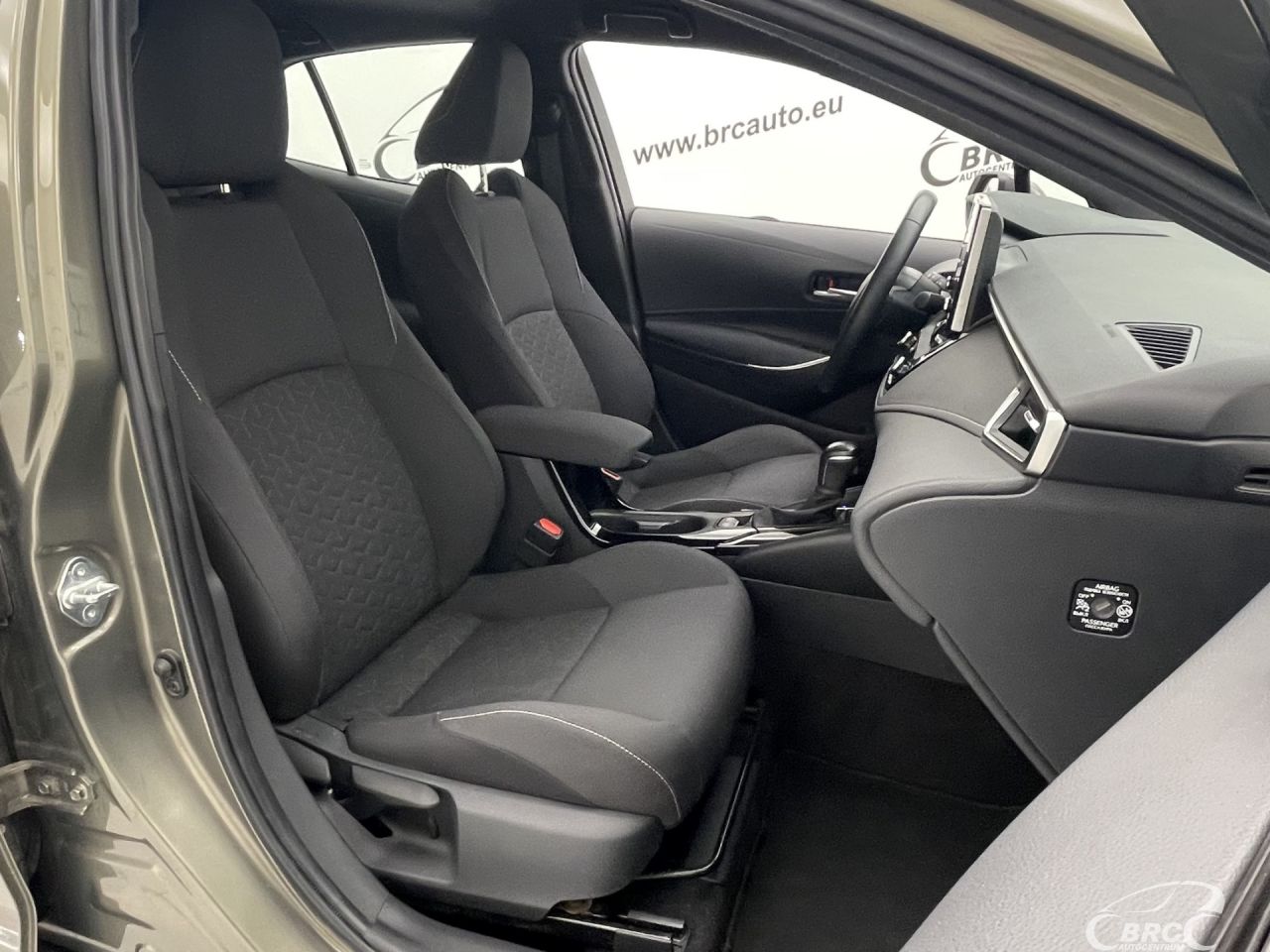 Toyota Corolla | 11