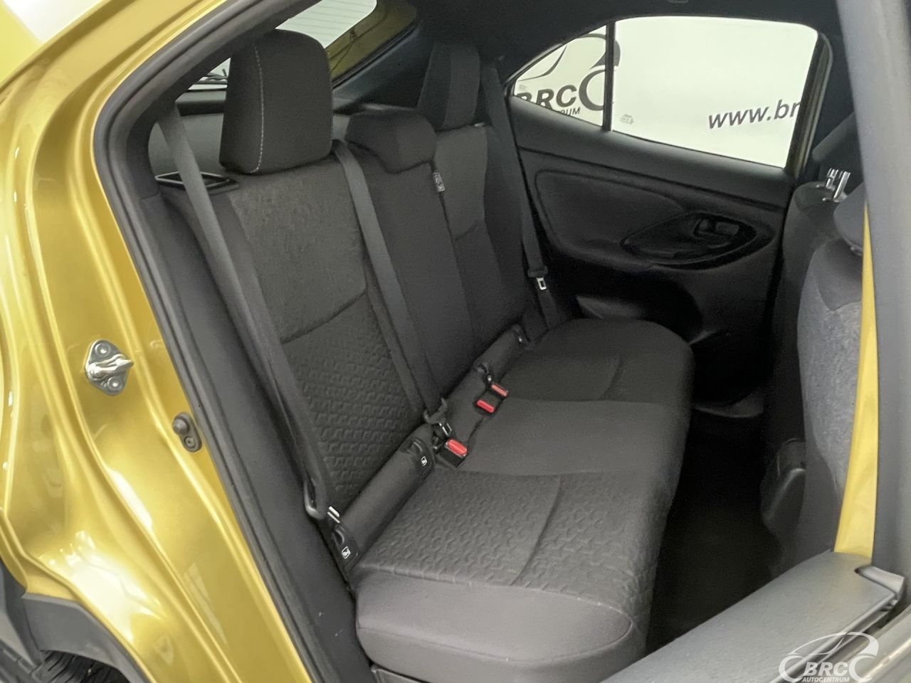 Toyota Yaris | 10