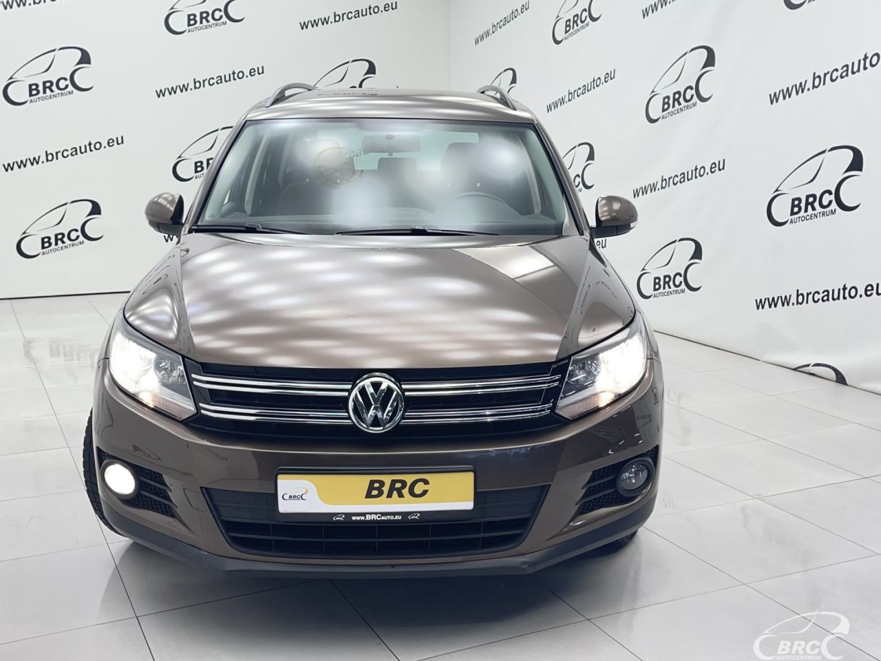 Volkswagen Tiguan | 42