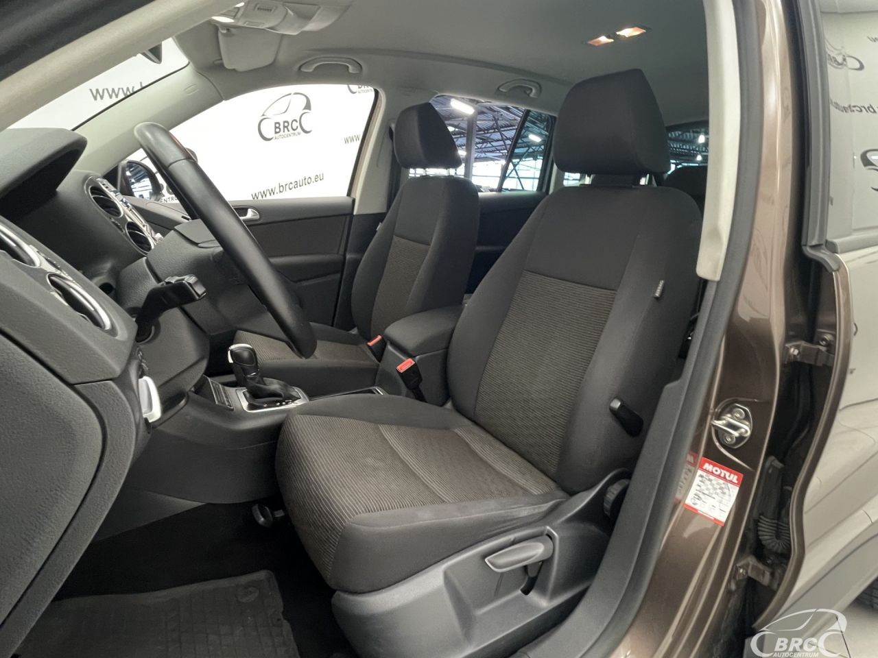 Volkswagen Tiguan | 21