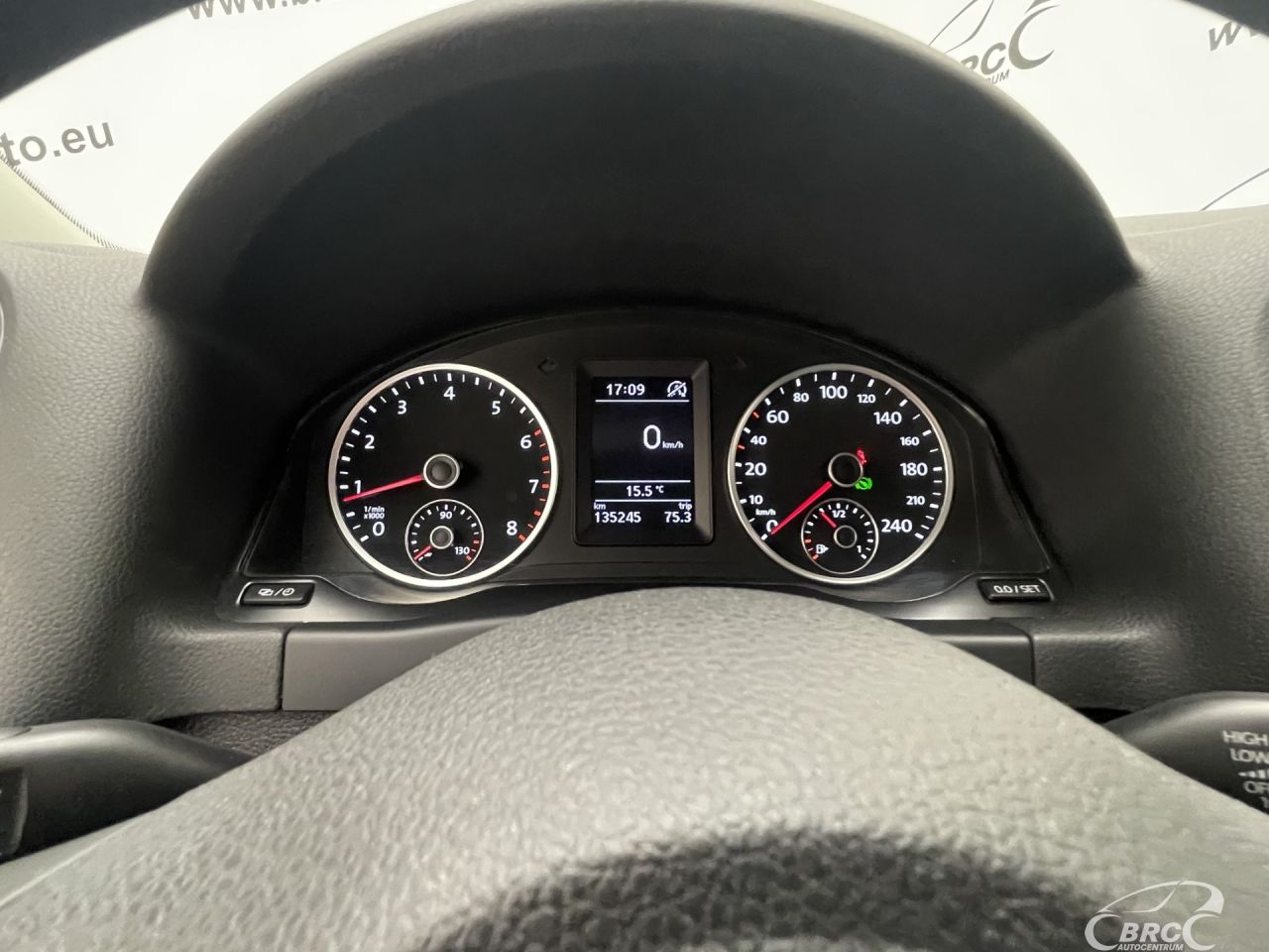 Volkswagen Tiguan | 30