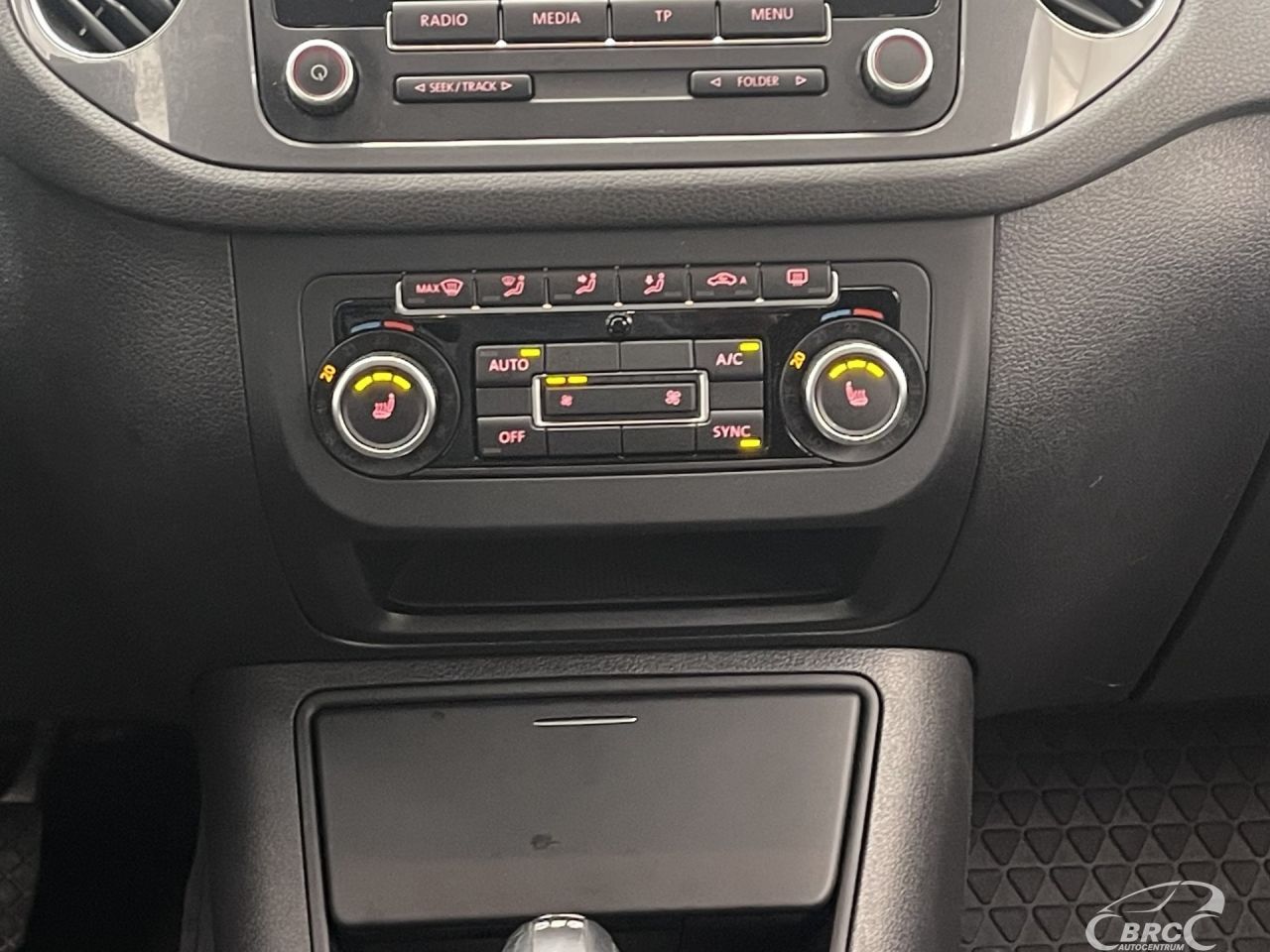 Volkswagen Tiguan | 15