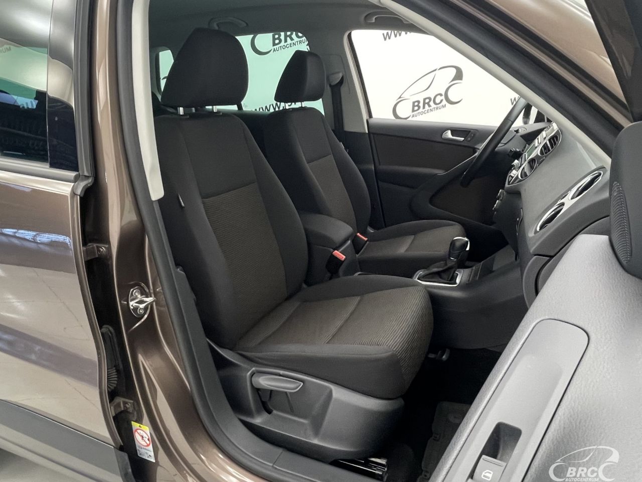 Volkswagen Tiguan | 6