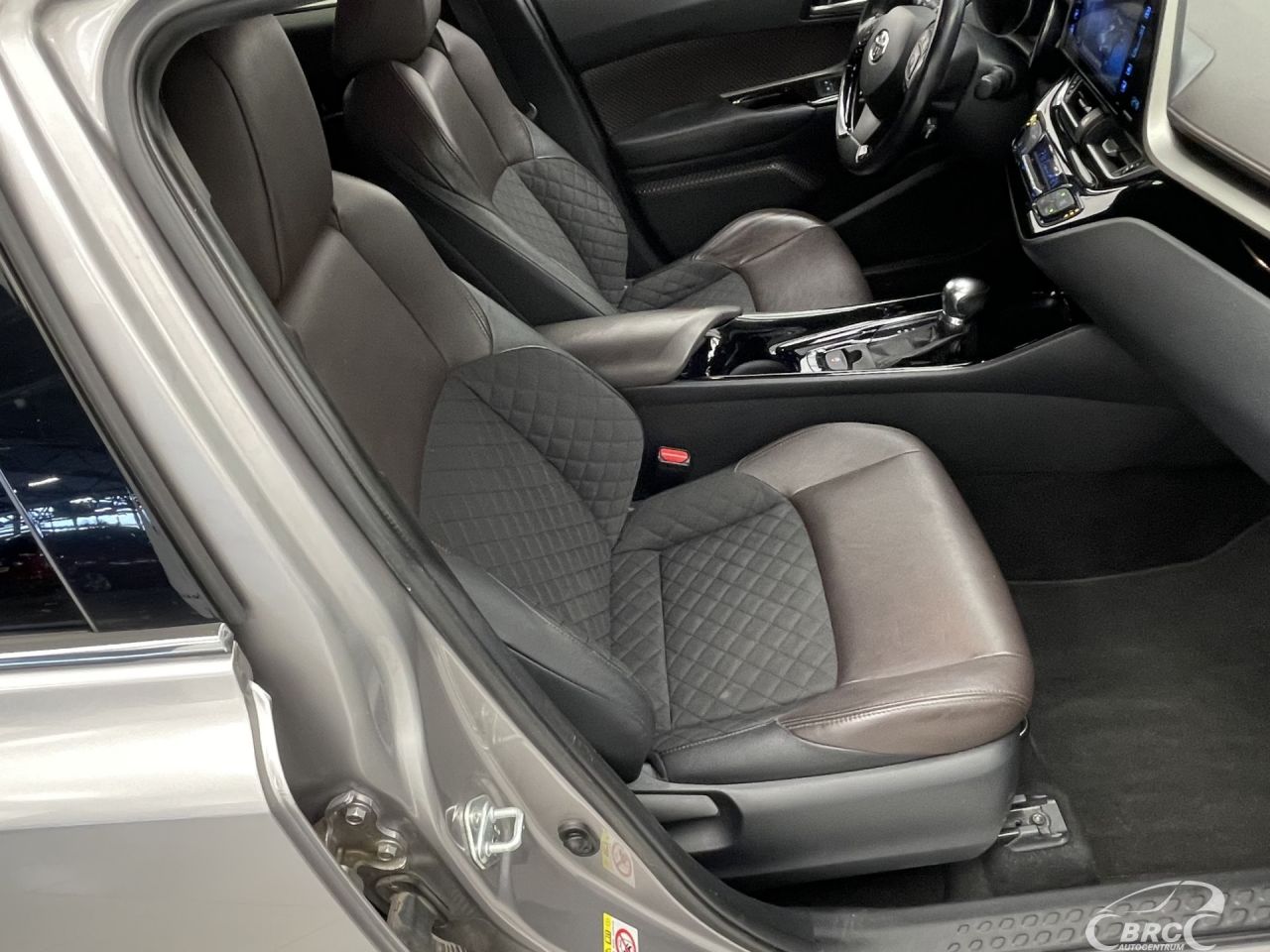 Toyota C-HR | 4