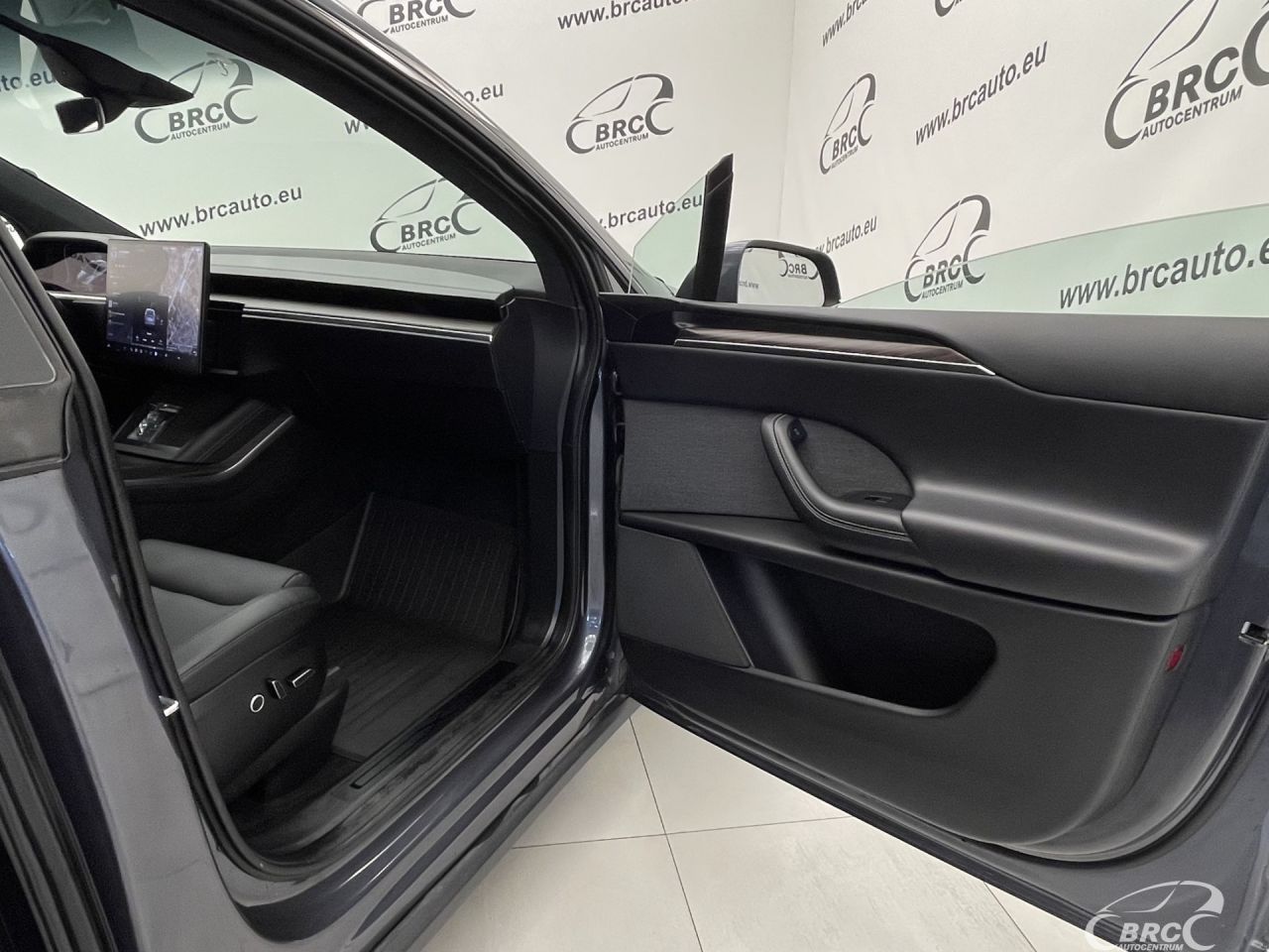 Tesla Model X | 8