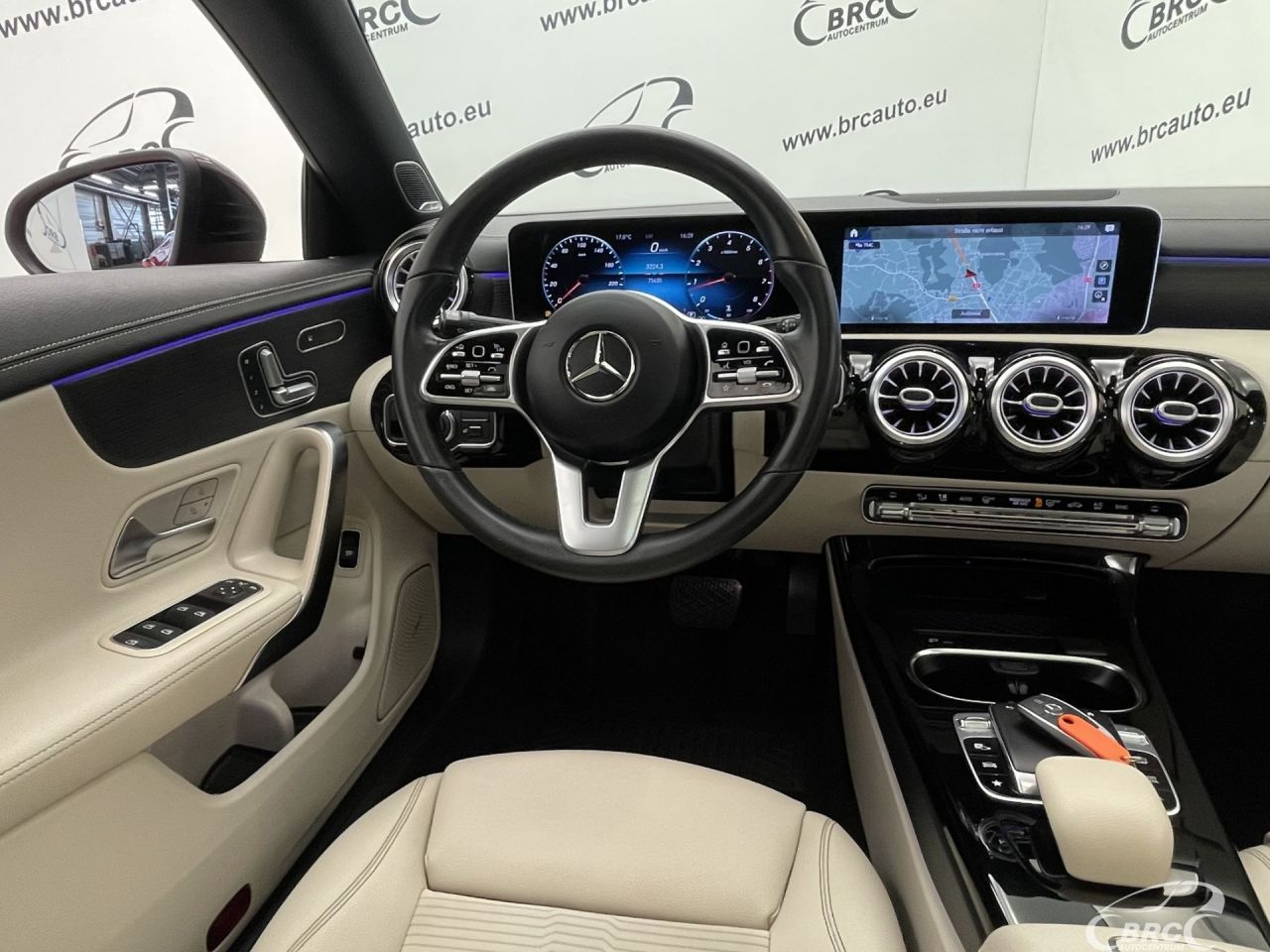 Mercedes-Benz CLA200 | 13