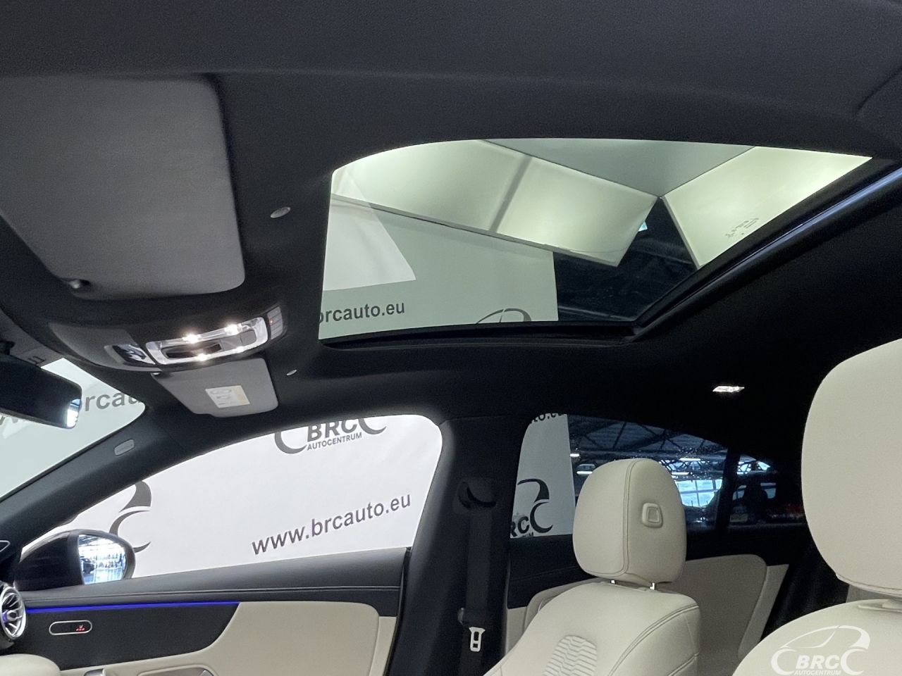 Mercedes-Benz CLA200 | 24