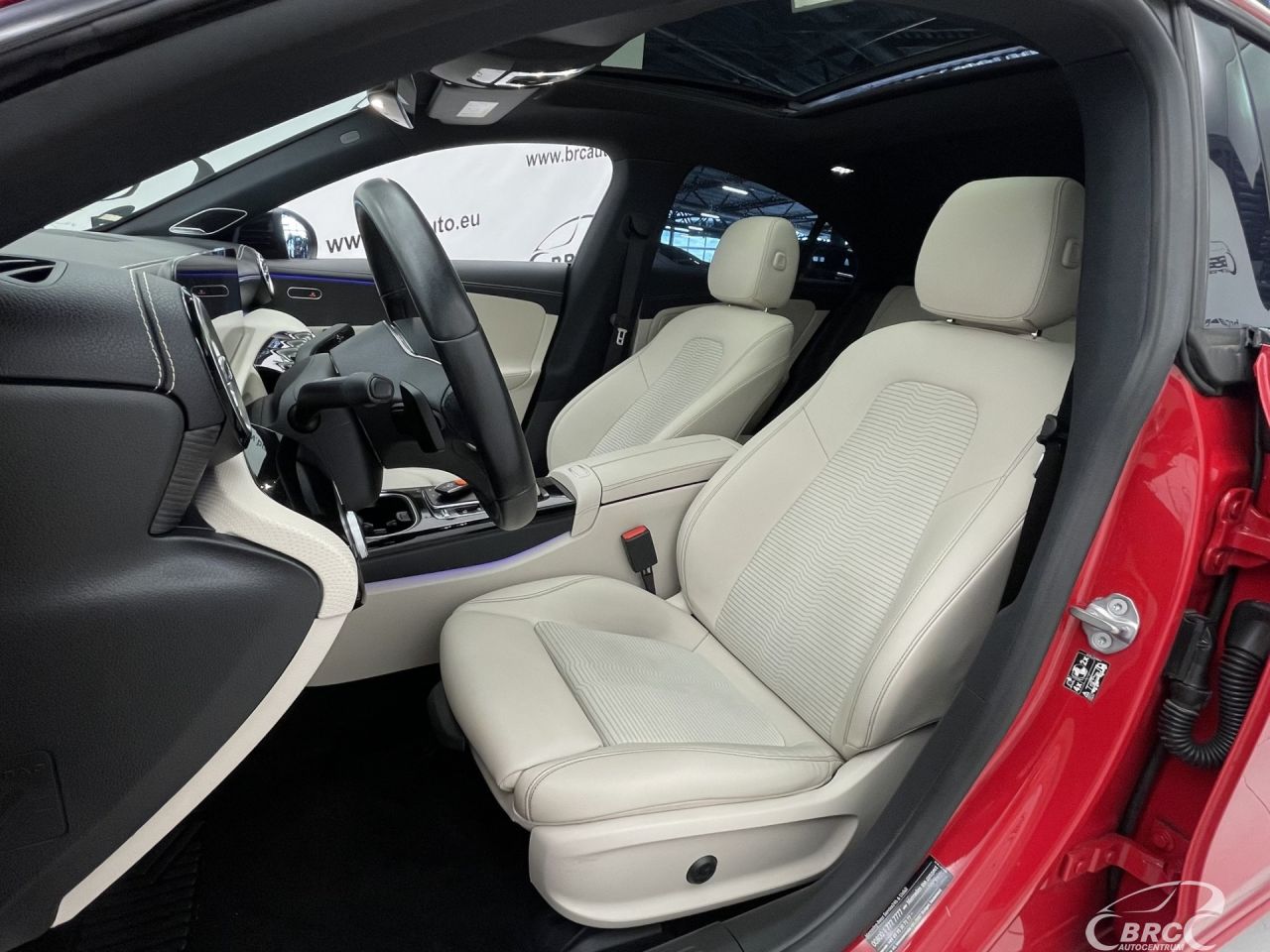 Mercedes-Benz CLA200 | 22