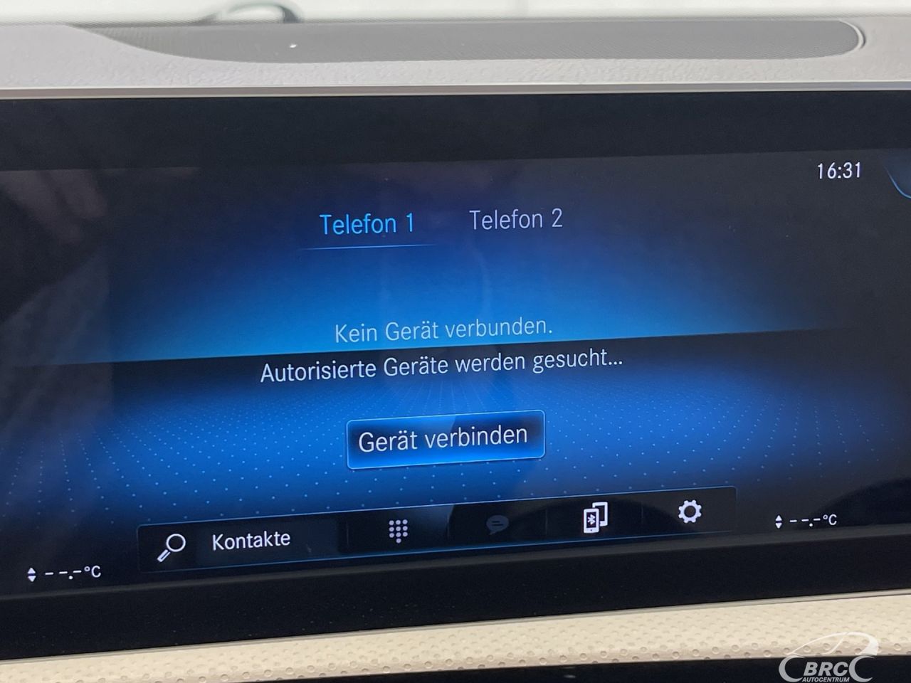 Mercedes-Benz CLA200 | 43