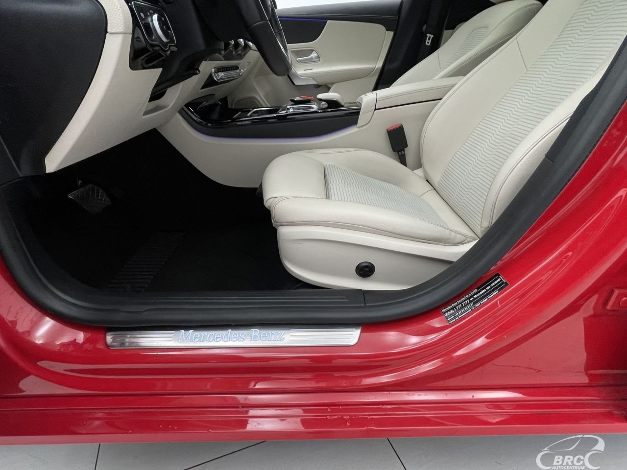 Mercedes-Benz CLA200 | 21