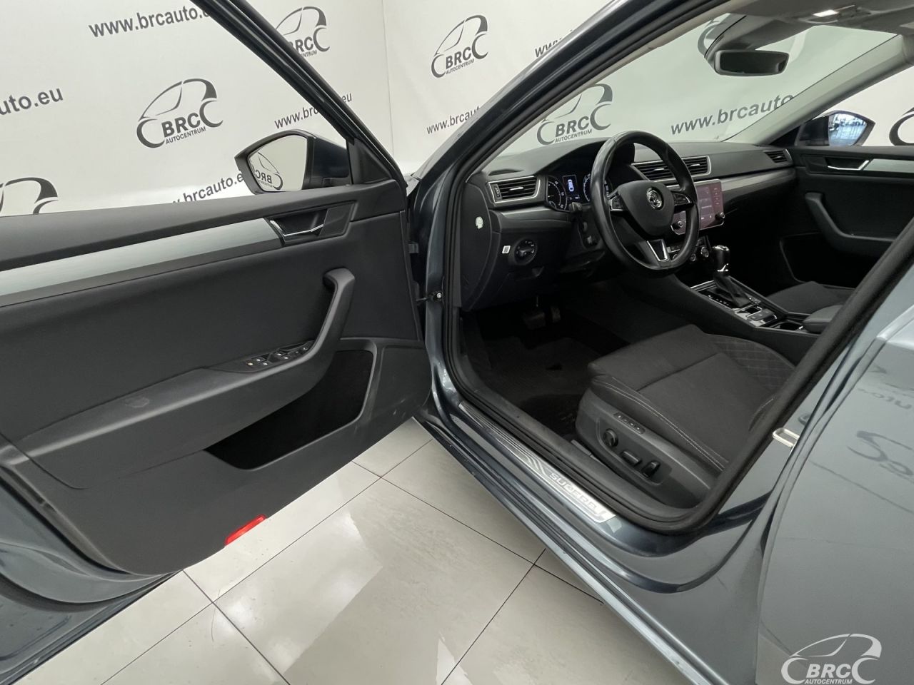 Skoda Superb | 19