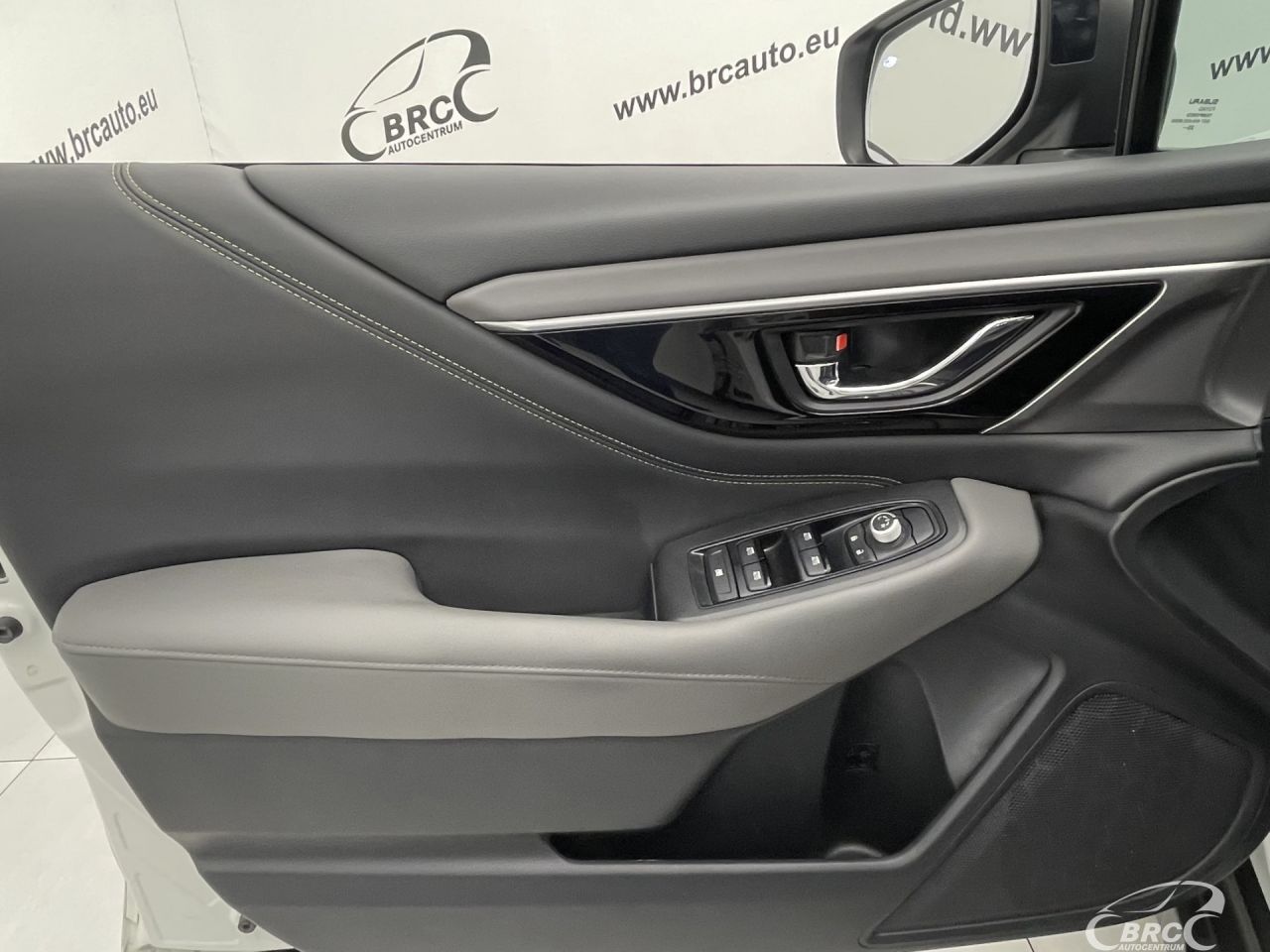 Subaru Outback | 19