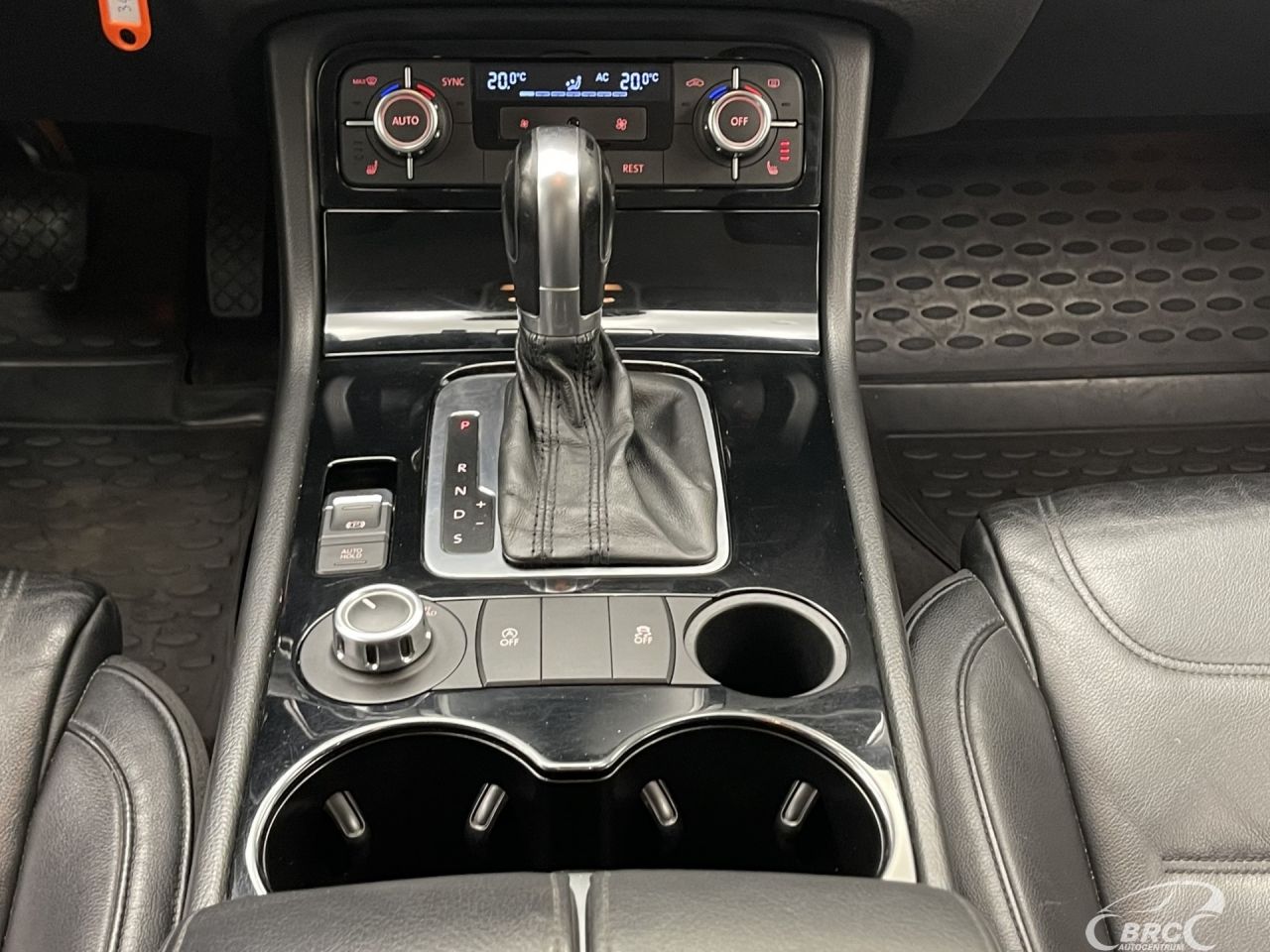 Volkswagen Touareg | 16