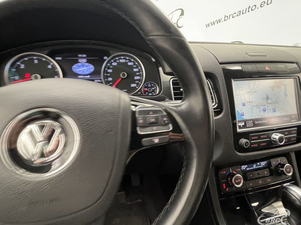 Volkswagen Touareg | 27