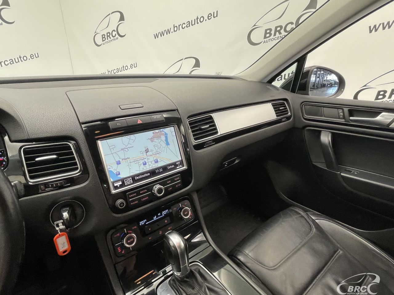 Volkswagen Touareg | 25