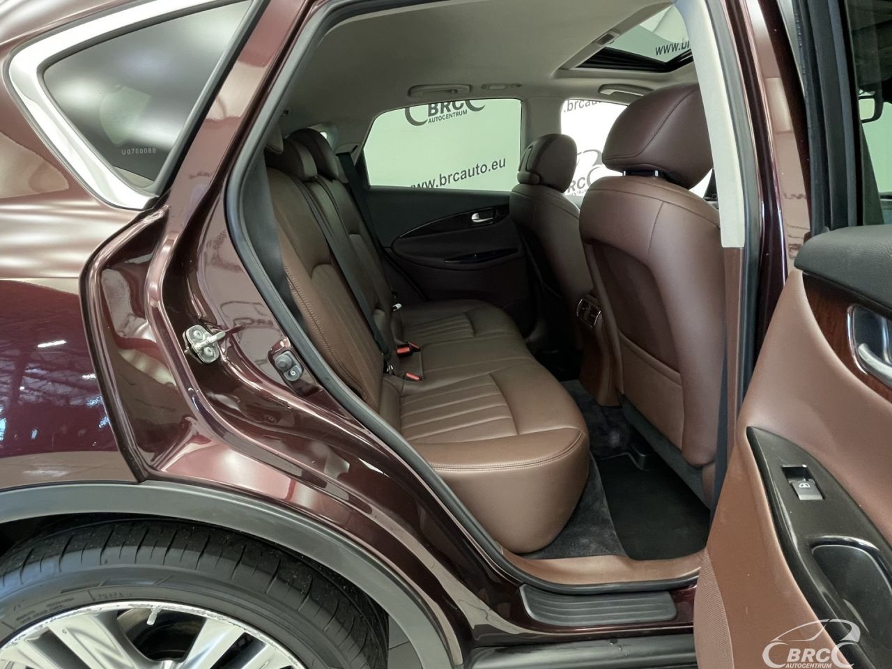 Infiniti QX50 | 9