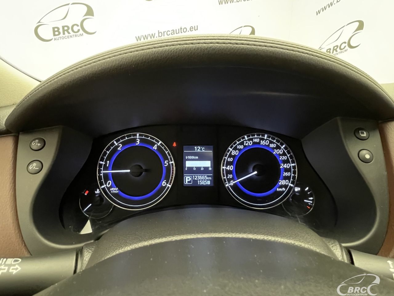 Infiniti QX50 | 34