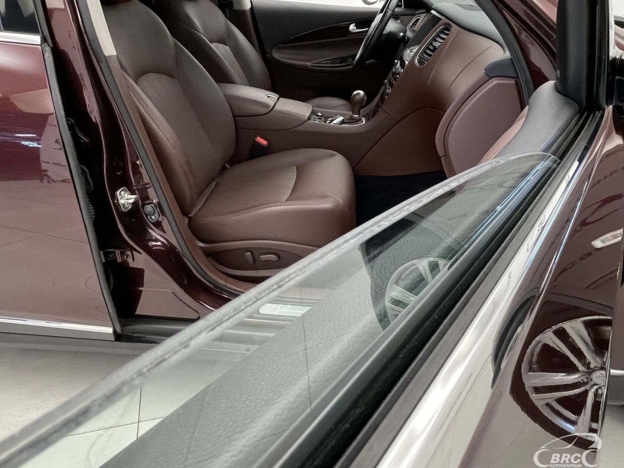 Infiniti QX50 | 8