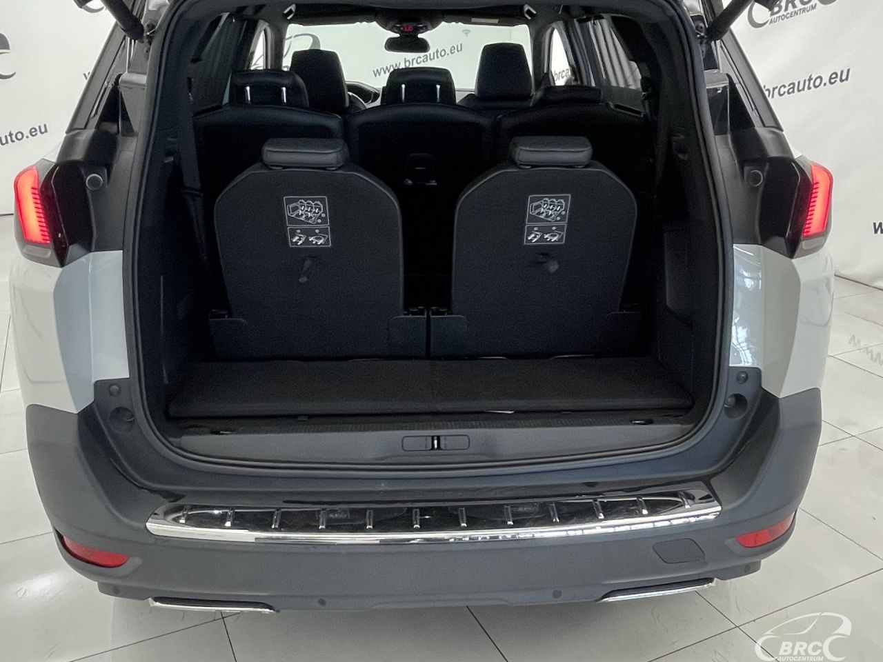 Peugeot 5008 | 48