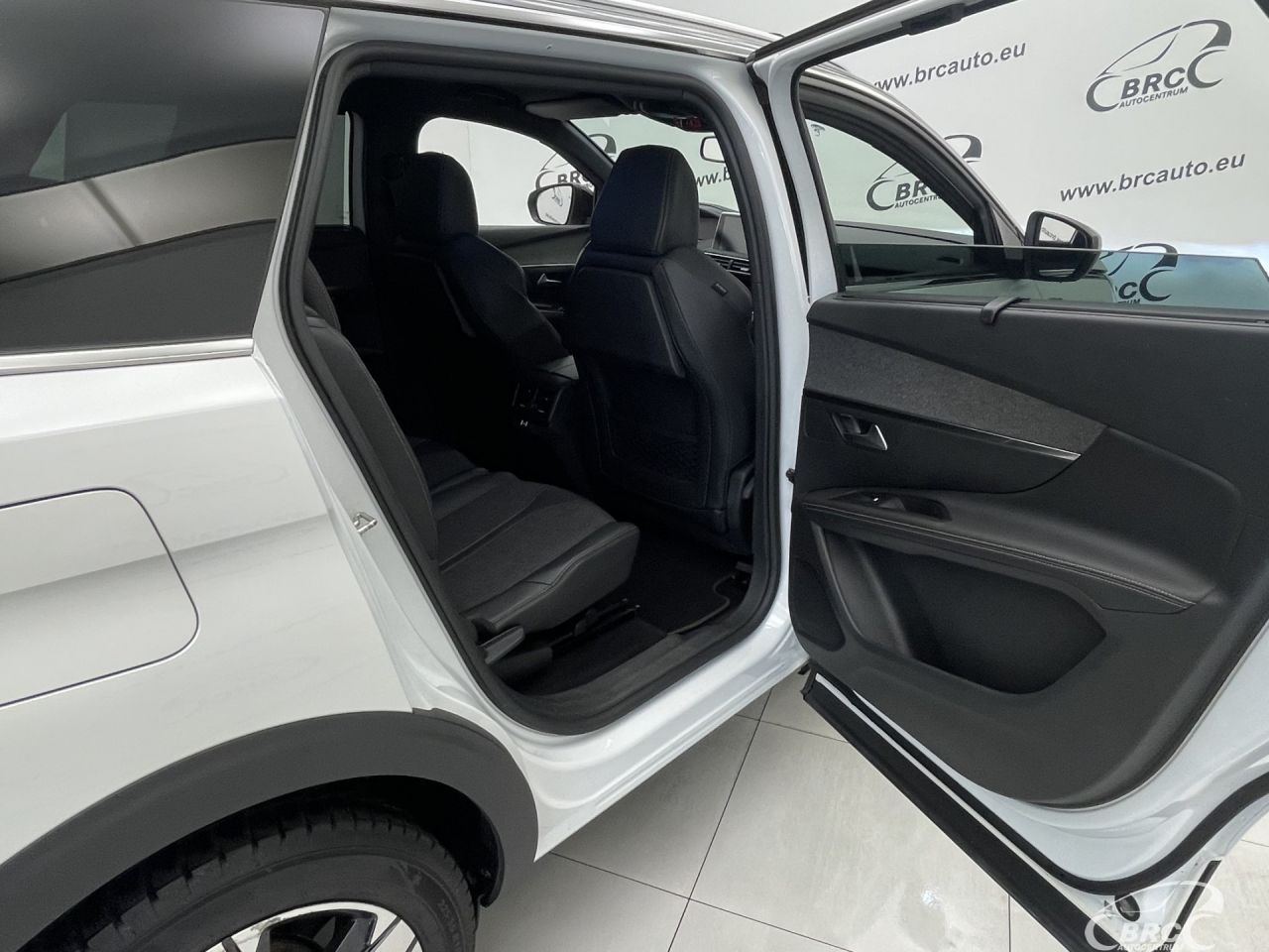 Peugeot 5008 | 12