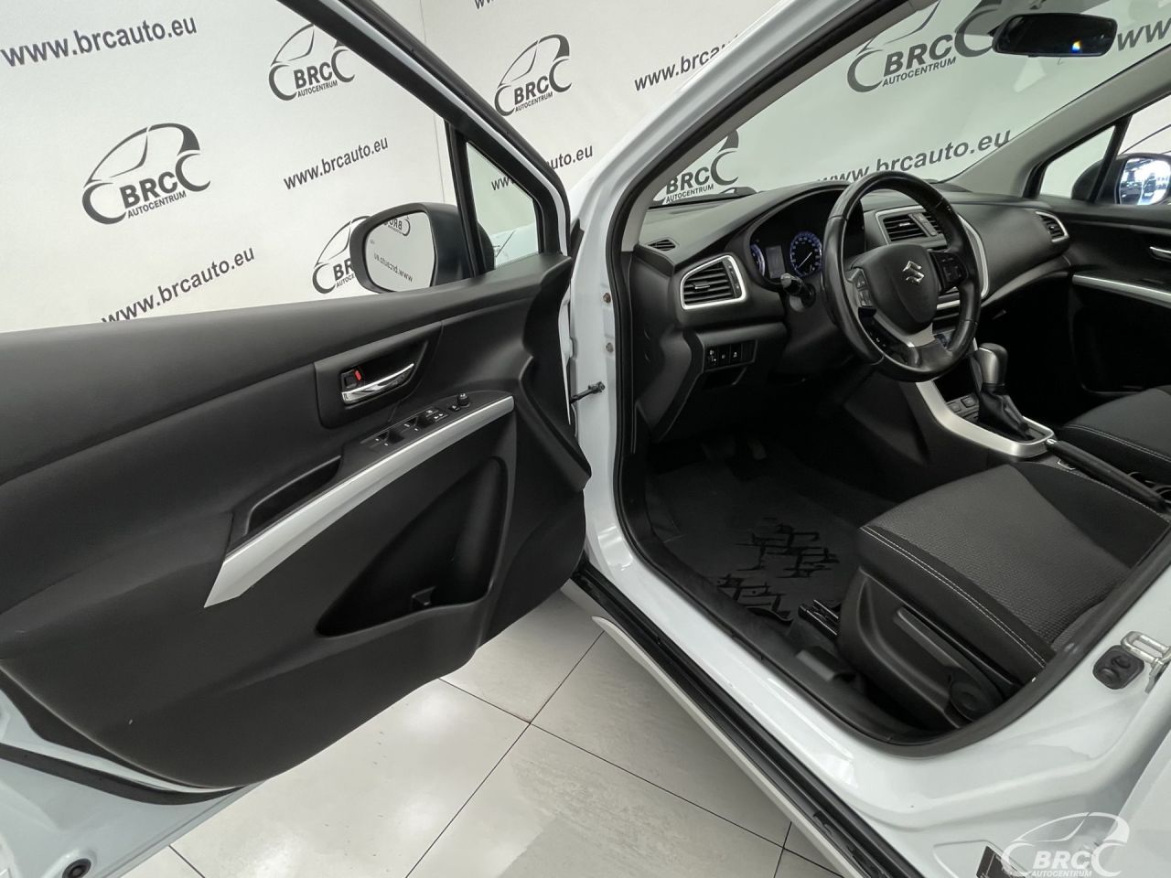 Suzuki SX4 | 17