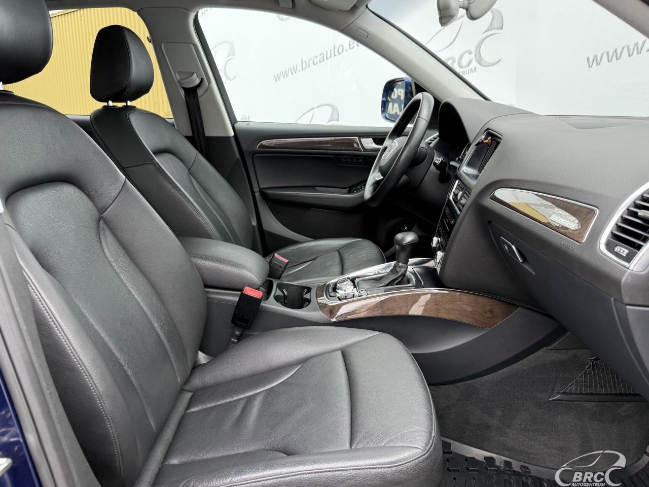 Audi Q5 | 8