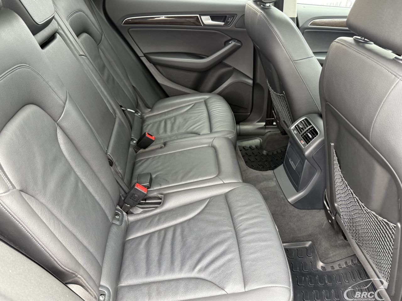 Audi Q5 | 12