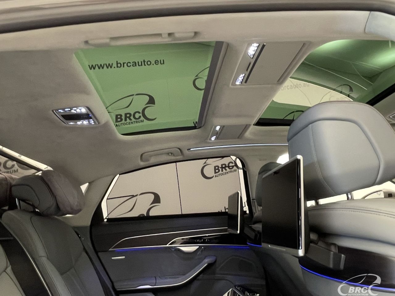 Audi A8 | 18