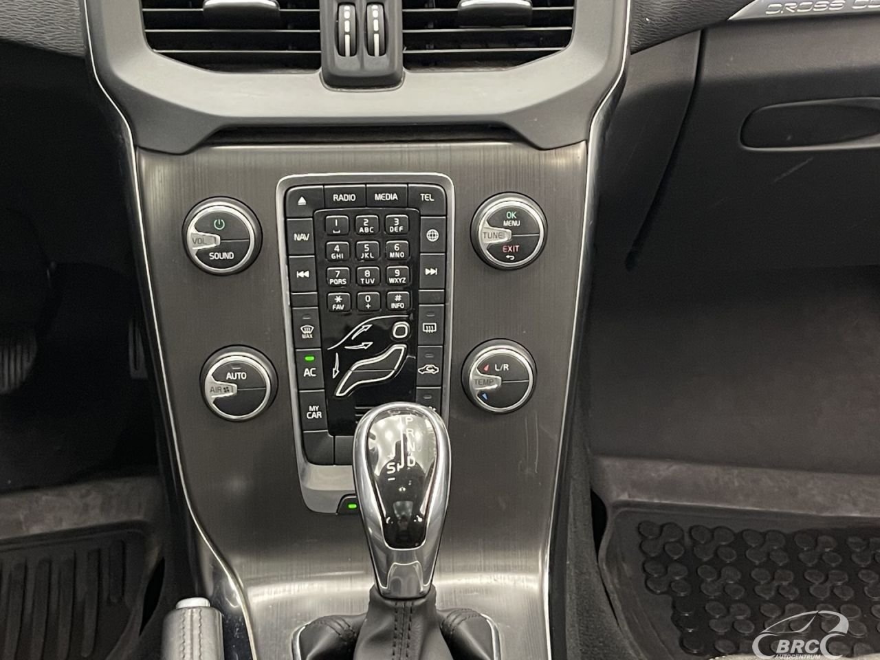 Volvo V40 | 15
